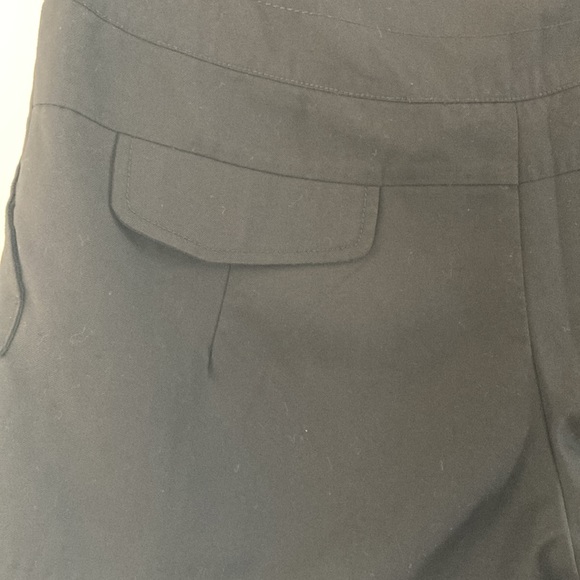 Ryu Pleated Front Black Shorts Size M - Picture 5 of 7